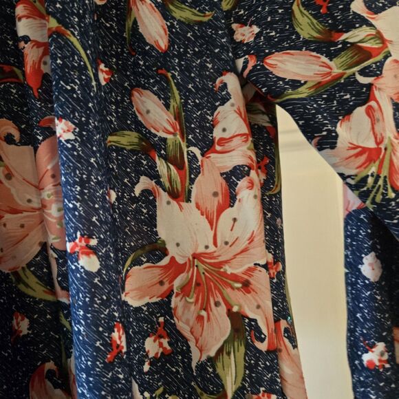 Rebecca Malone Womens Size Medium Floral Lily 3/4 Sleeve Sequin Spring Flowy - Picture 5 of 6